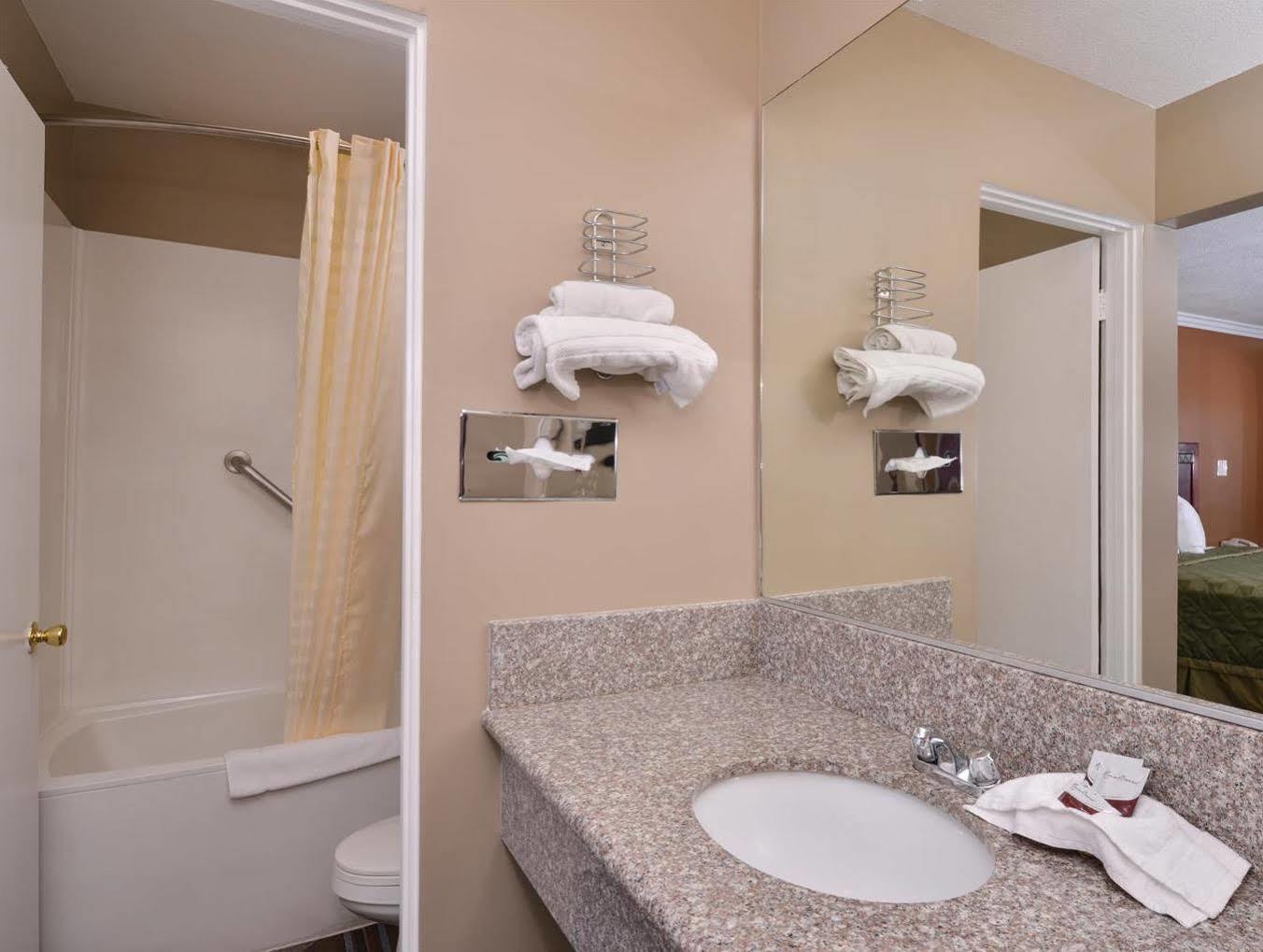 Americas Best Value Inn 코로나 외부 사진